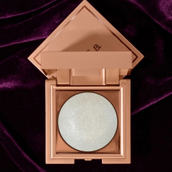 STILA HEAVEN'S DEW SHIMMERING HIGHLIGHTER IN SILVERLAKE - Picture 1 of 15